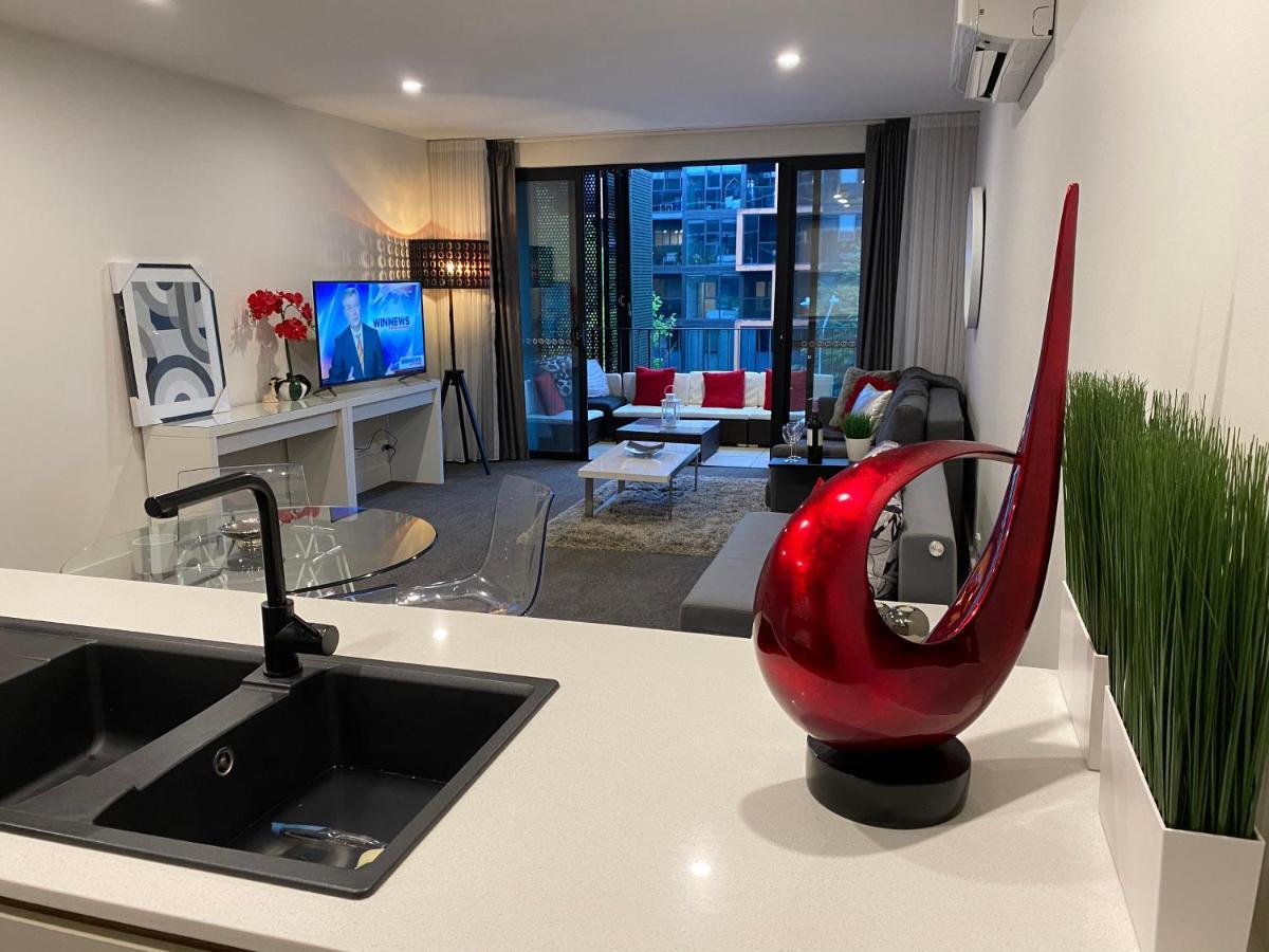 The Gallery Luxe 1 Bedroom Executive Apartment In The Heart Of Braddon Wine Secure Parking Wifi Канбера Екстериор снимка